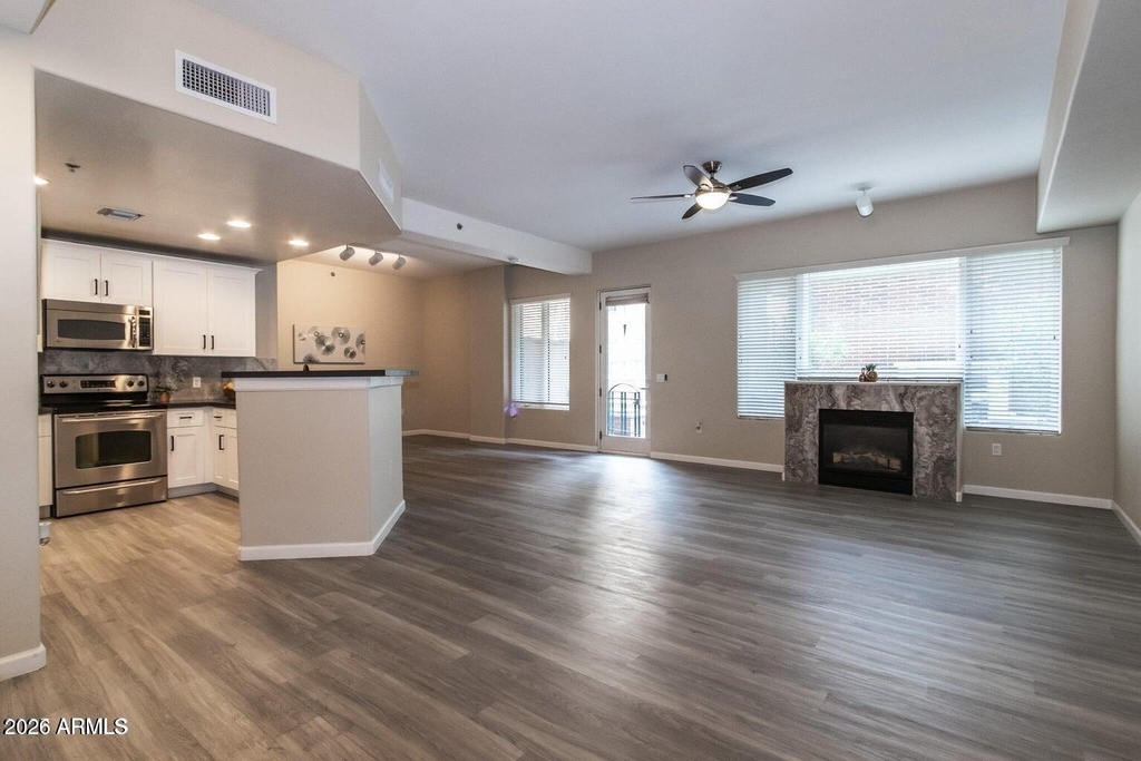 16 W Encanto Boulevard - Photo 2