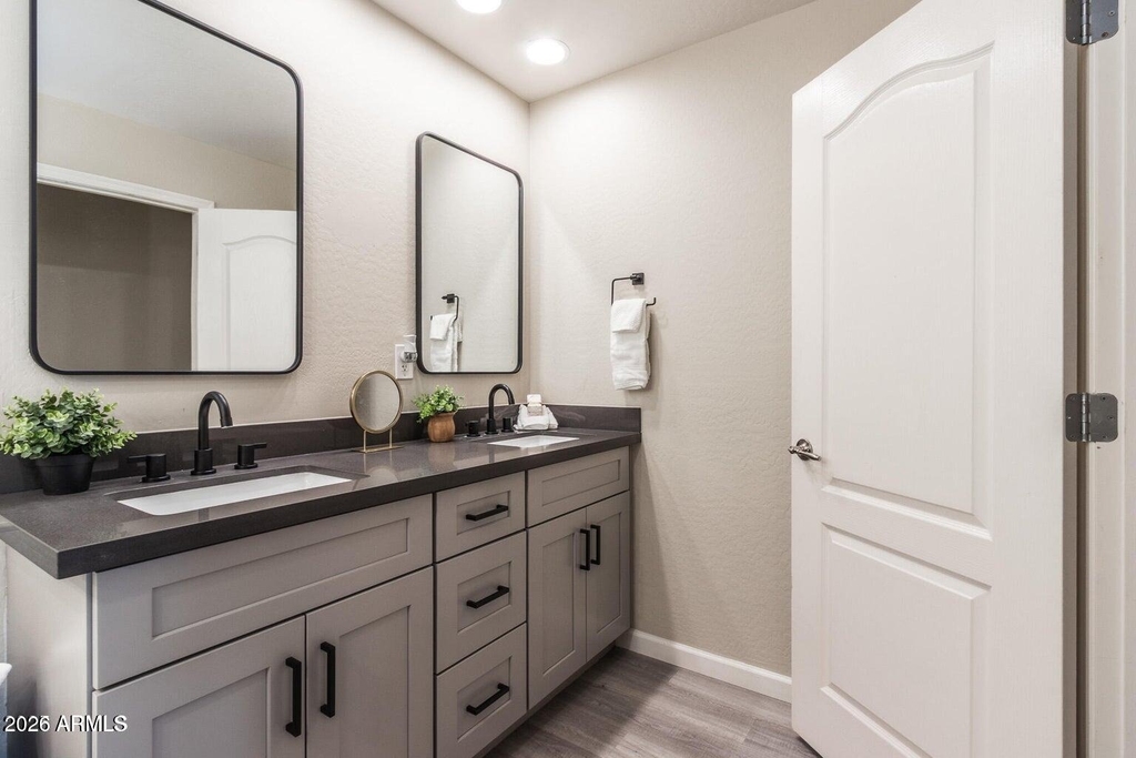 16 W Encanto Boulevard - Photo 14