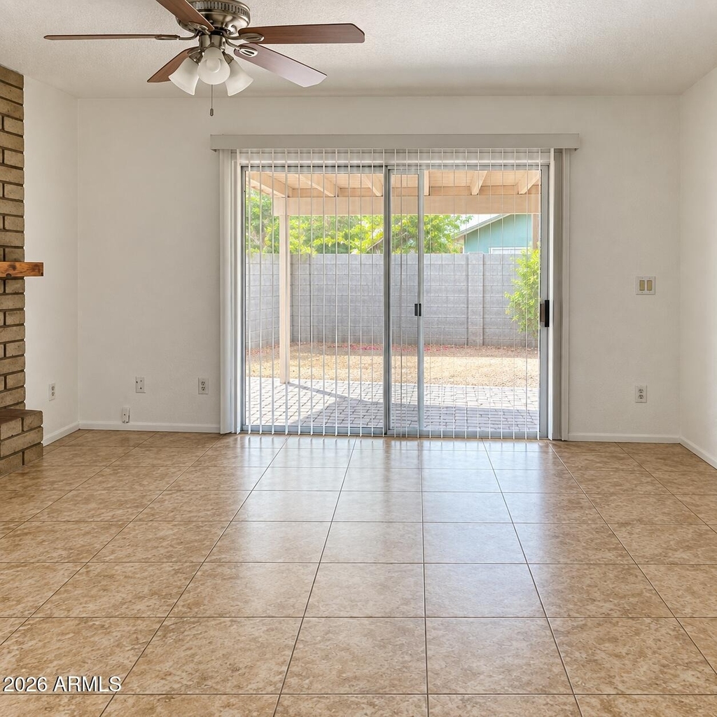 815 W Bluefield Avenue - Photo 6
