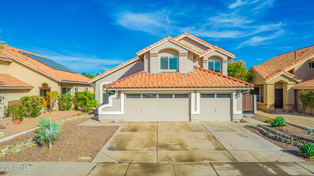 16443 S 34th Way - Photo 1