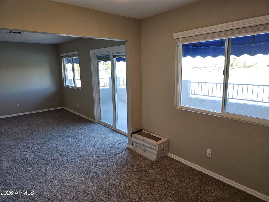 16443 S 34th Way - Photo 9
