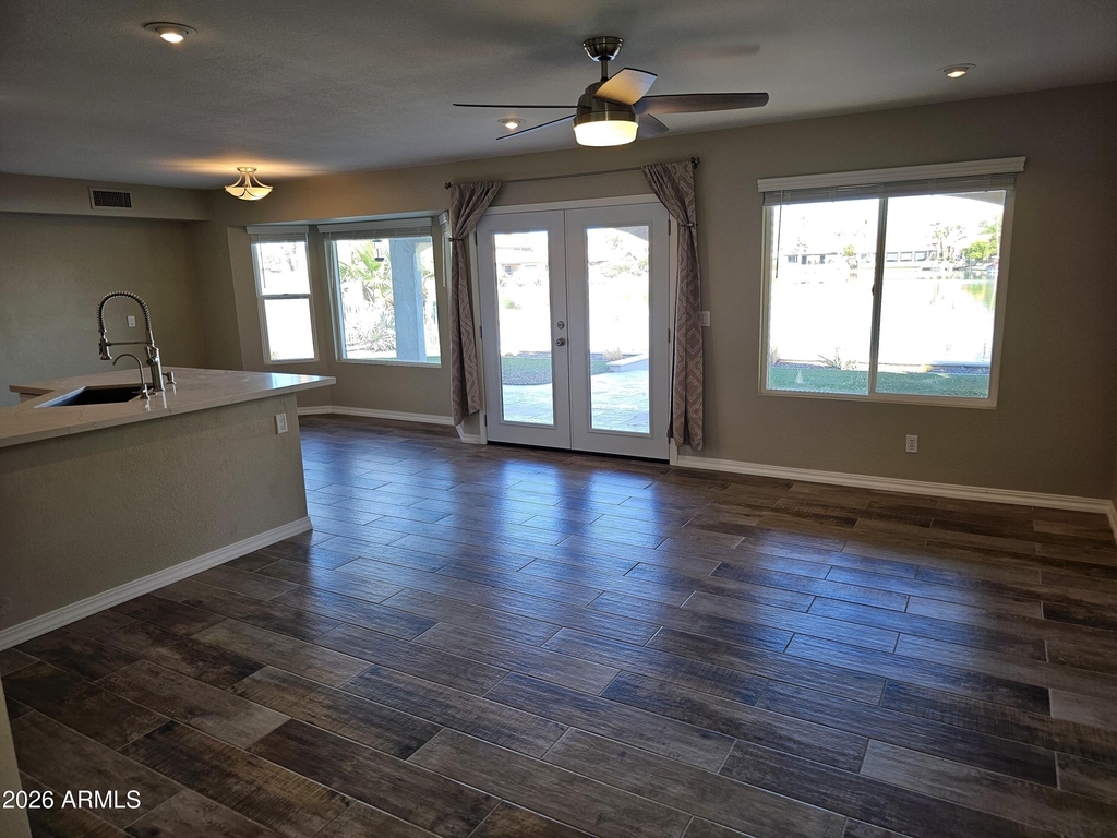 16443 S 34th Way - Photo 17