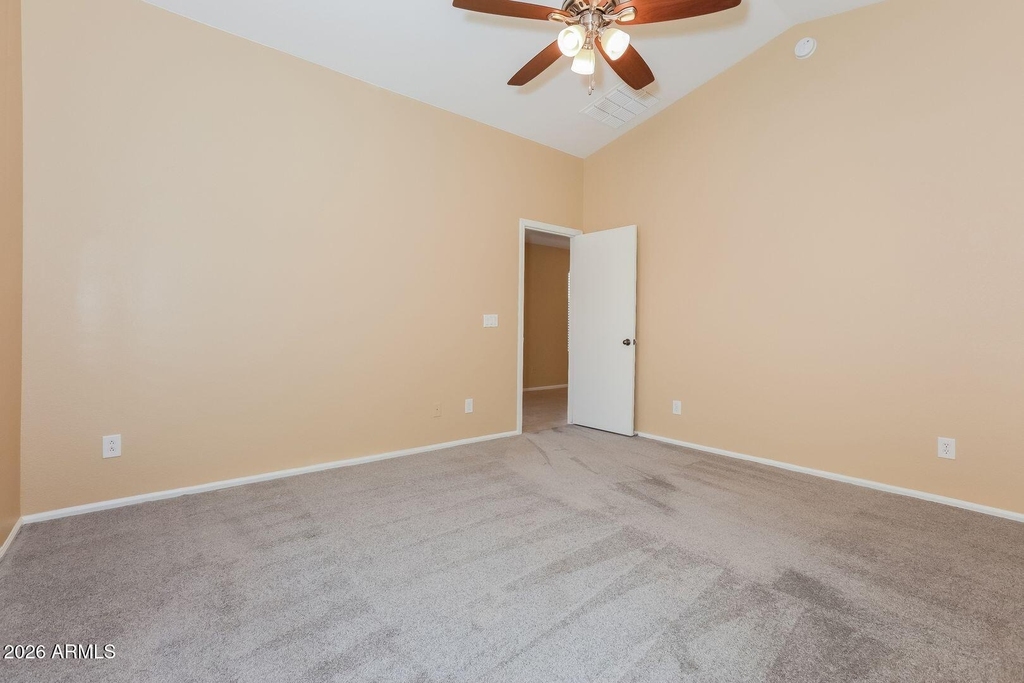 206 W Brangus Way - Photo 8
