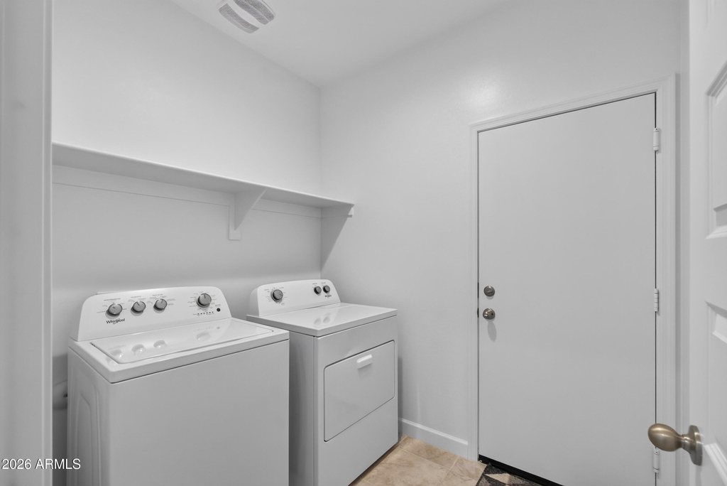 1823 W Sombra Avenue - Photo 29