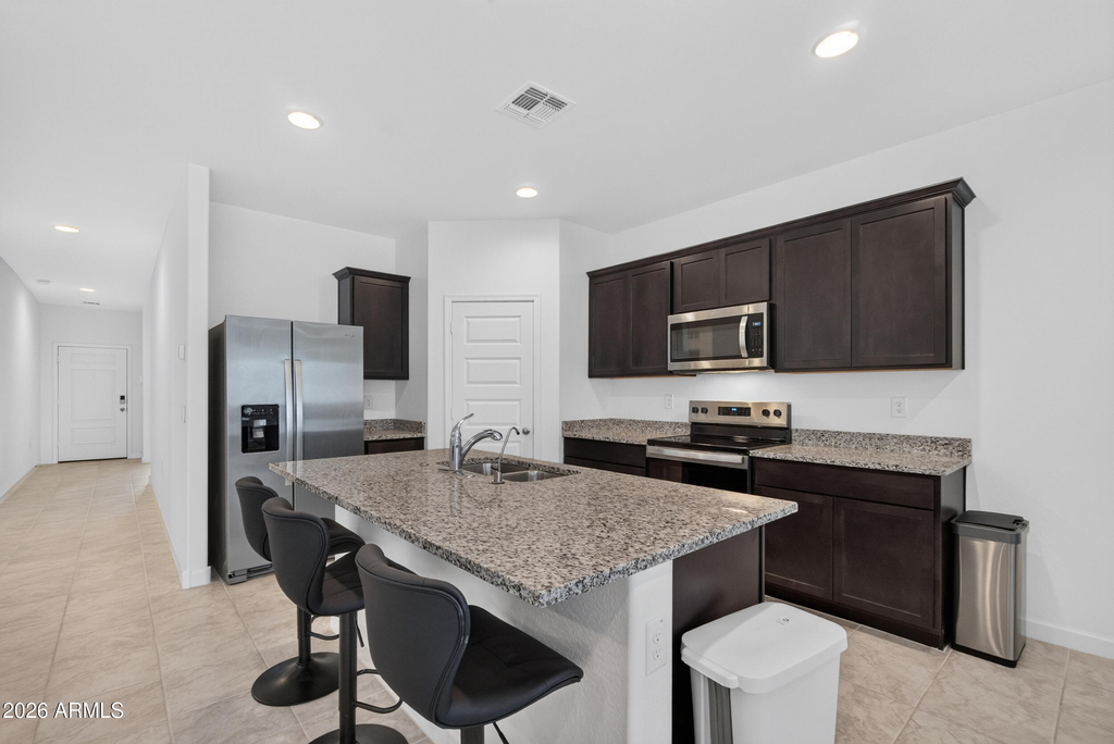 1823 W Sombra Avenue - Photo 8