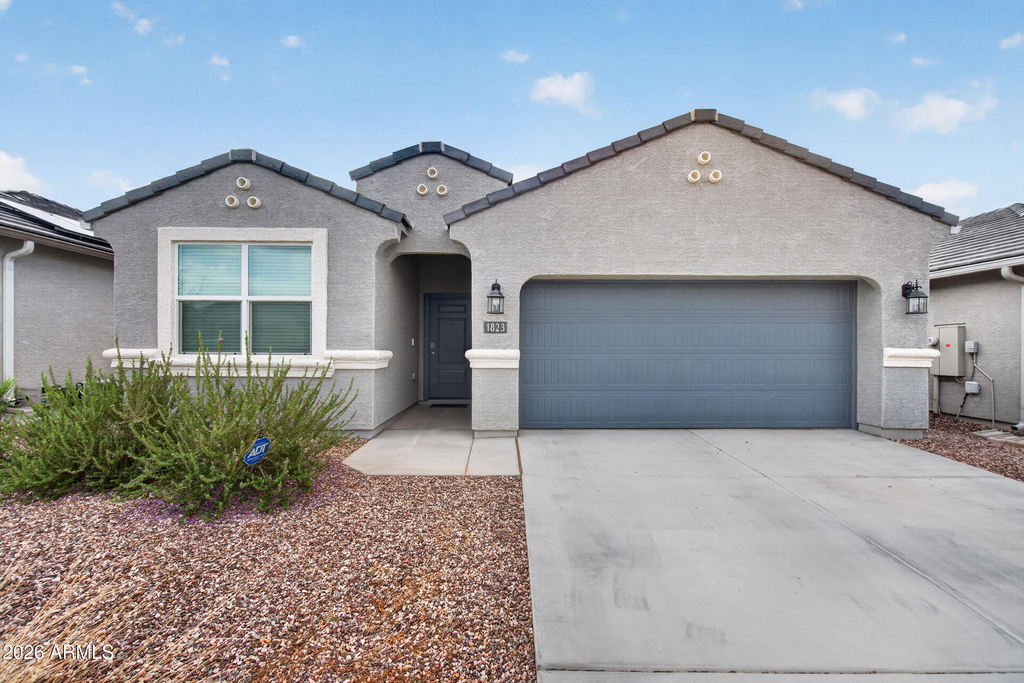 1823 W Sombra Avenue - Photo 2