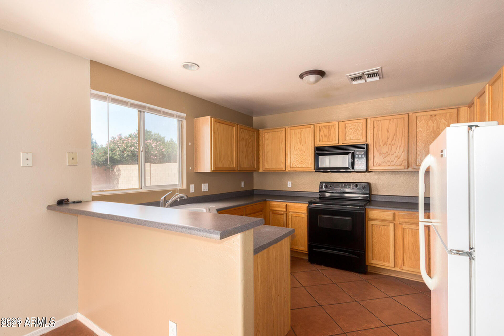 12221 W Aster Drive - Photo 6