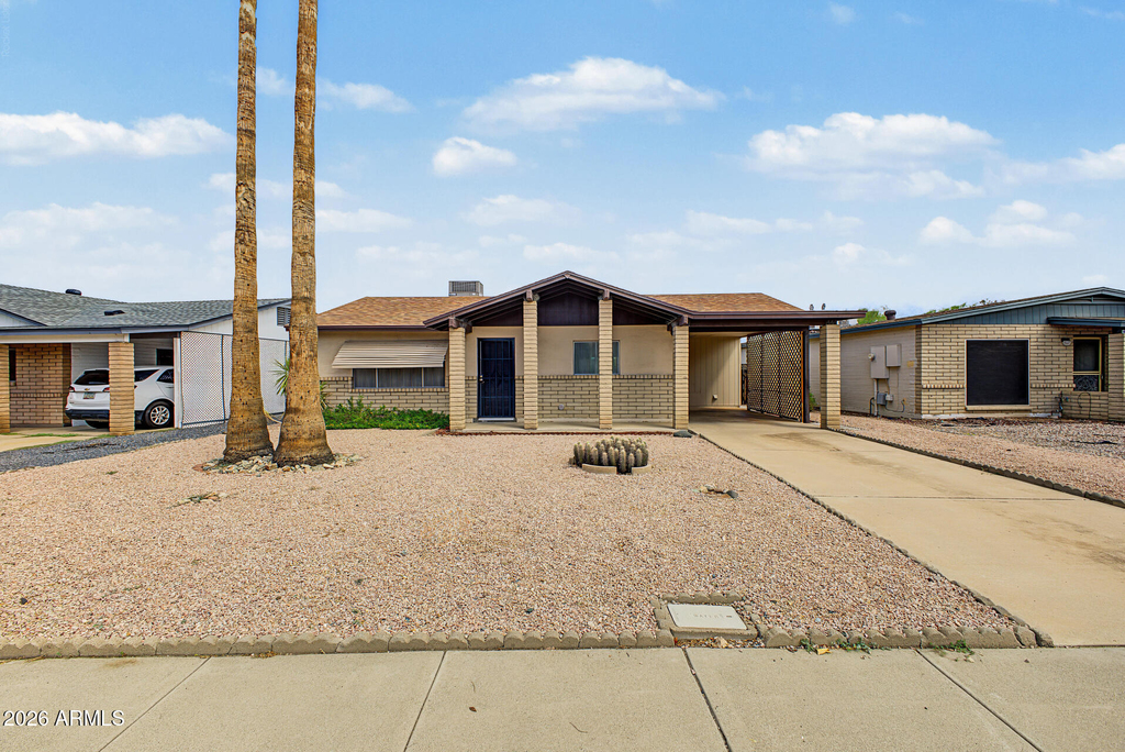 15611 N 22nd Street - Photo 0