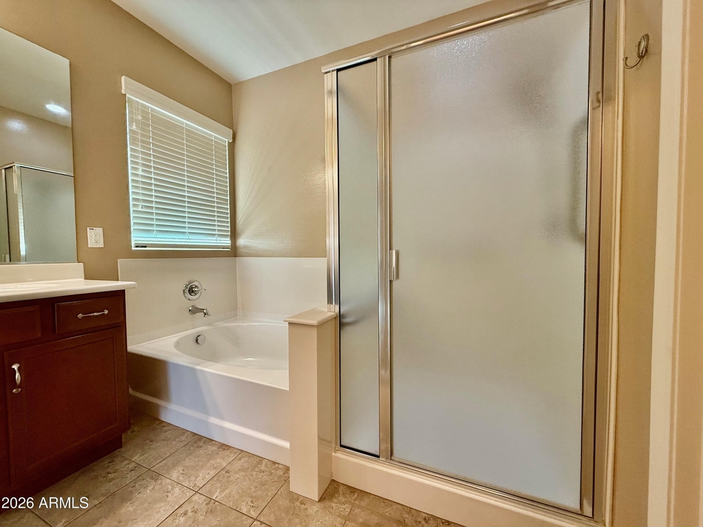 512 E Castle Rock Road - Photo 14