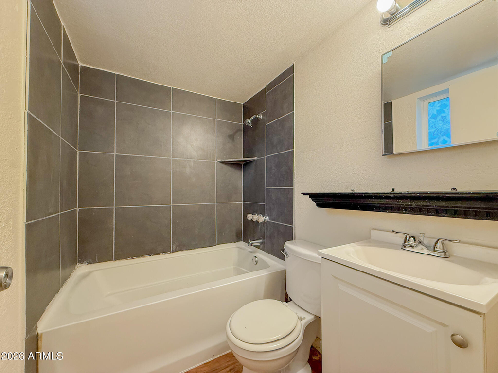 909 E Roosevelt Street - Photo 7