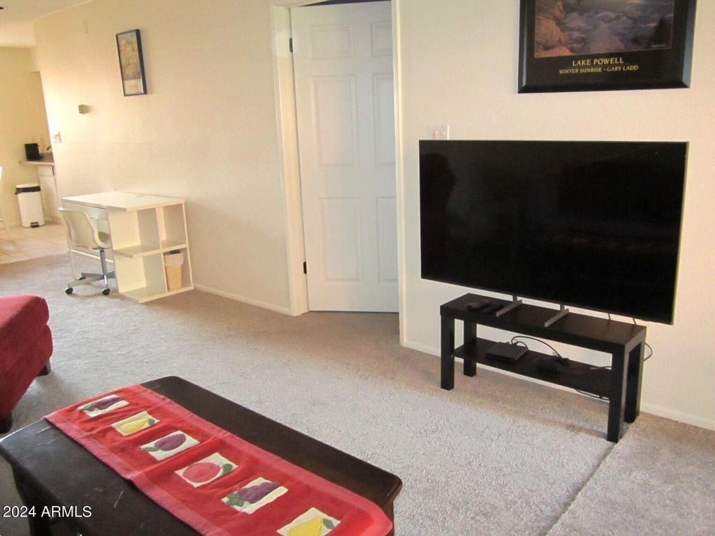 12222 N Paradise Village Parkway S - Photo 3