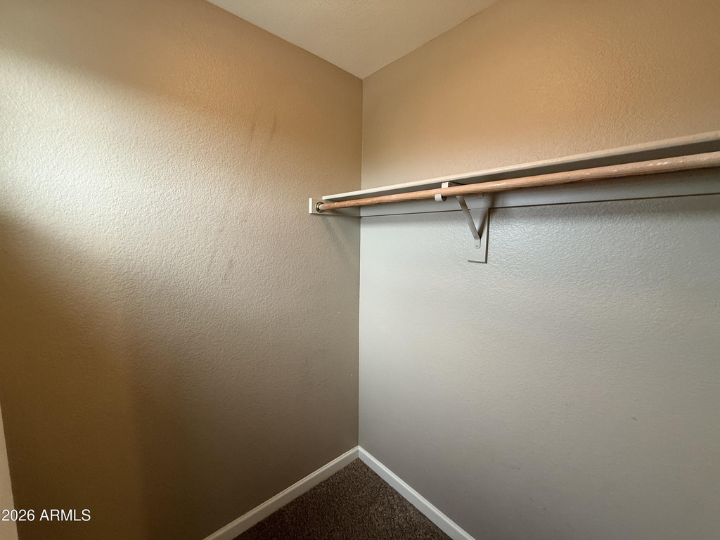 1011 E Redwood Drive - Photo 18