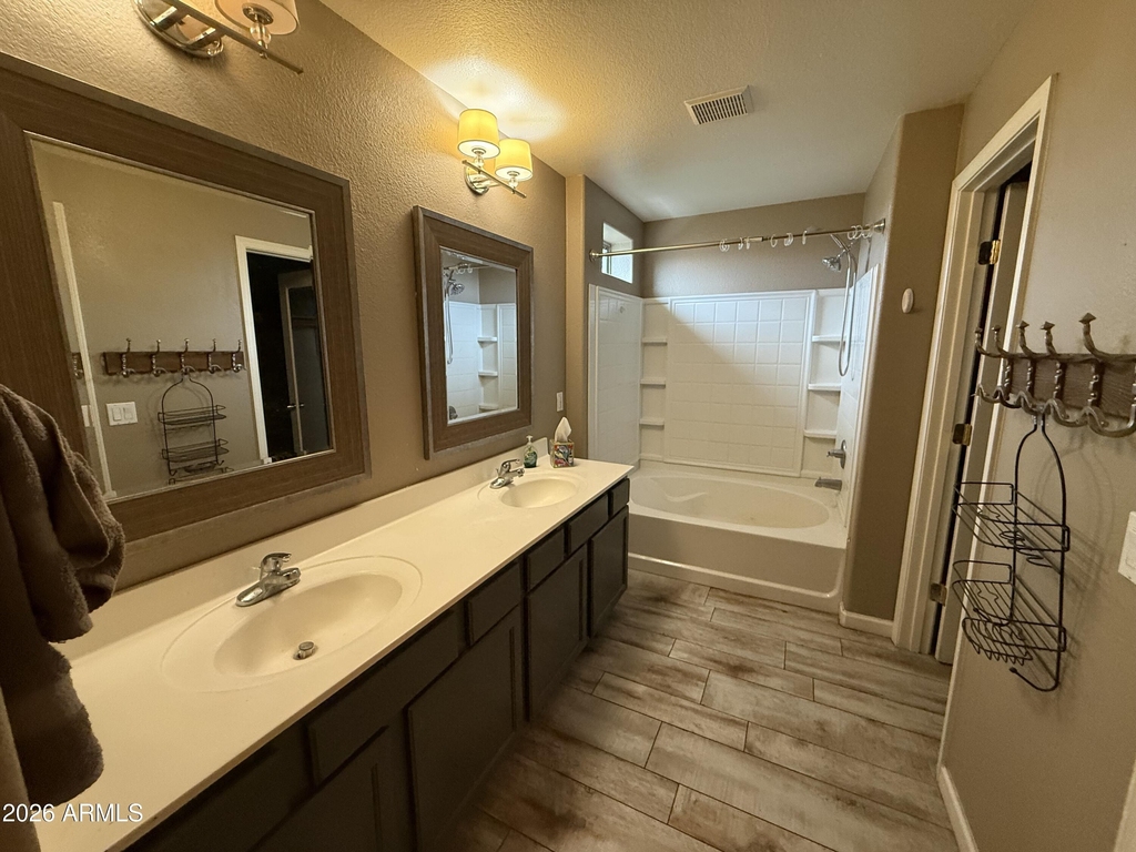 1011 E Redwood Drive - Photo 10