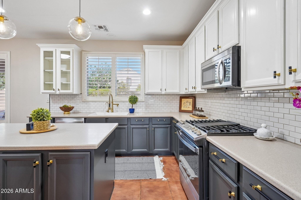 26645 N 42nd Street - Photo 14