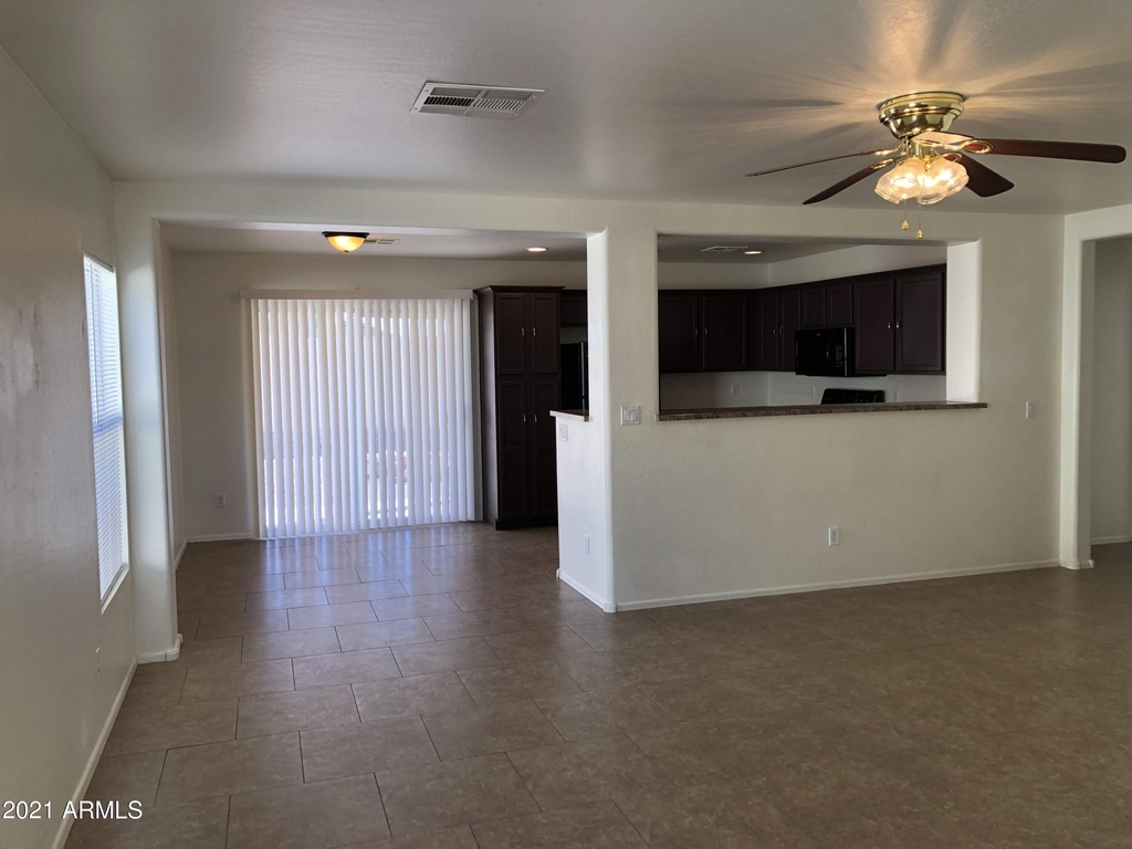 1331 S 227th Avenue - Photo 3