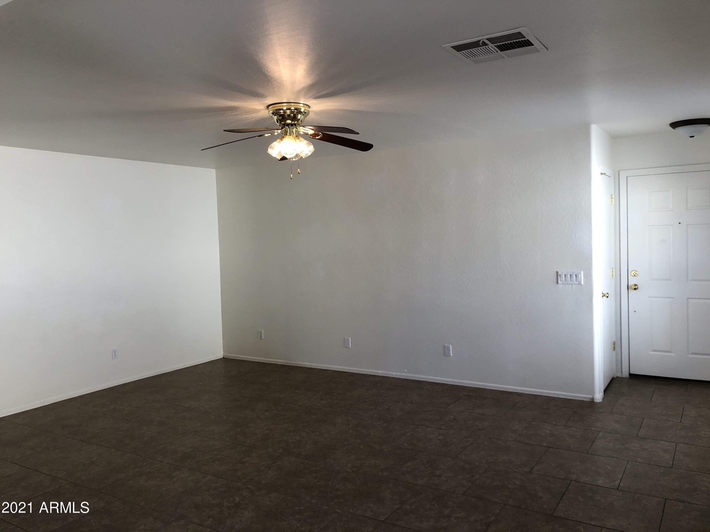 1331 S 227th Avenue - Photo 4