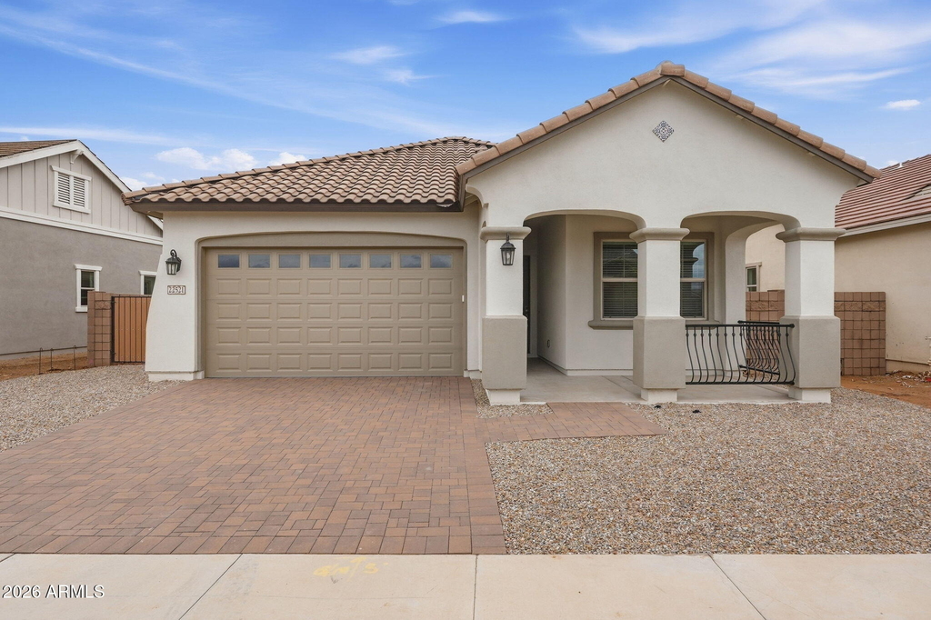 22521 E Cattle Drive - Photo 0