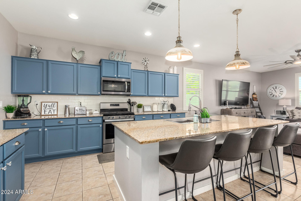 550 W Tallula Trail - Photo 11