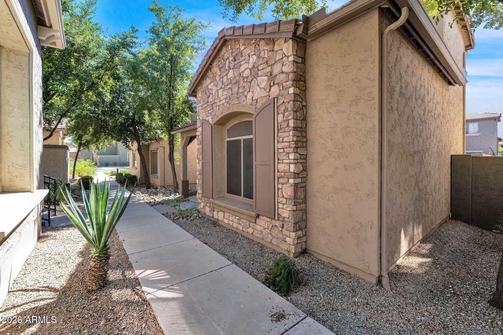 3708 W Vivian Court - Photo 3