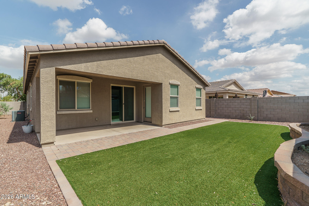 21257 W Berkeley Road - Photo 22