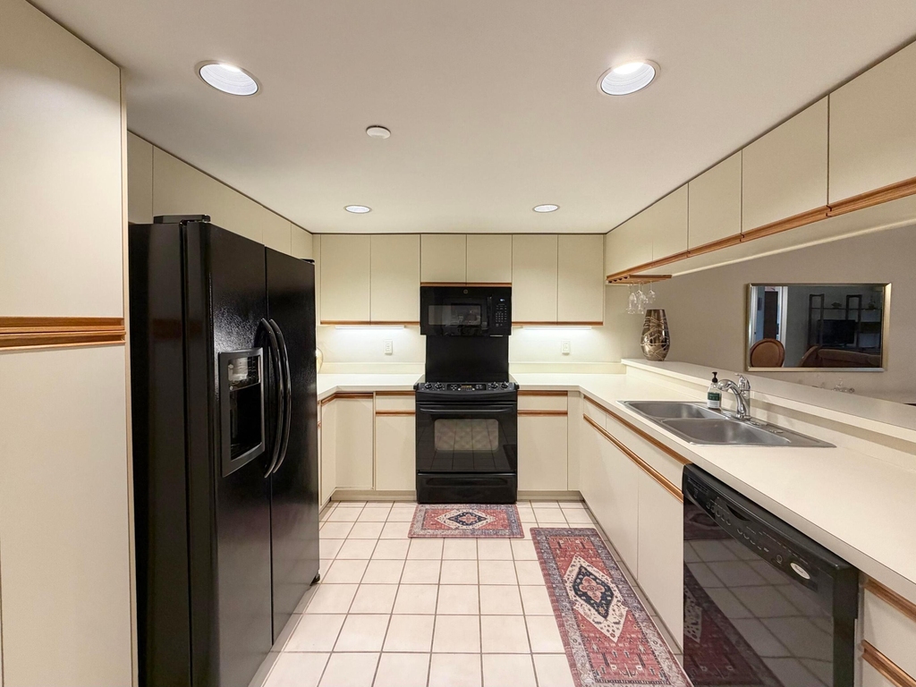 337 Oak Harbour Drive - Photo 7