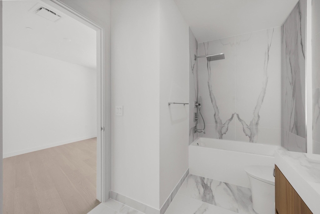 1400 Biscayne Boulevard - Photo 9
