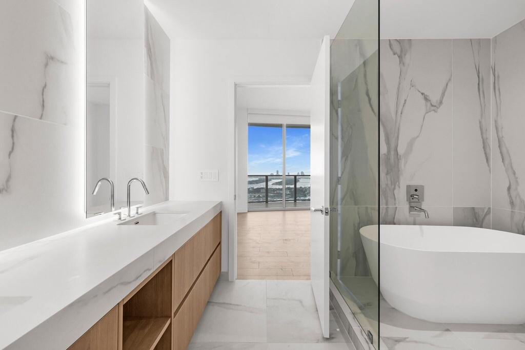 1400 Biscayne Boulevard - Photo 20