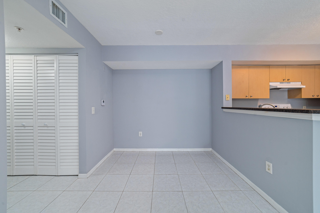 4151 San Marino Boulevard - Photo 5