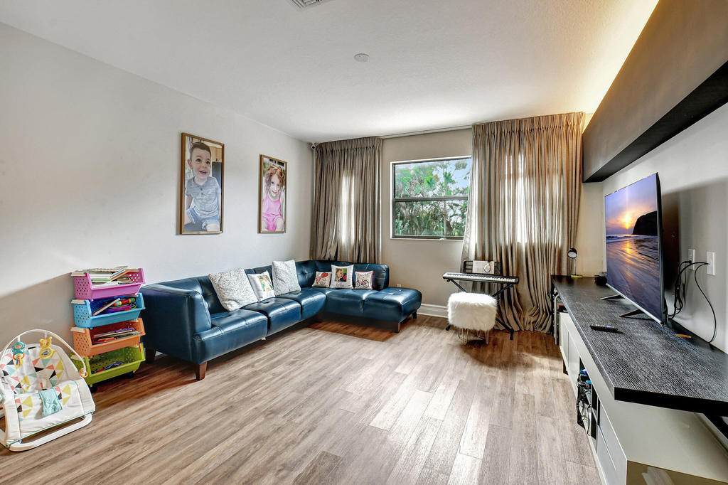 16879 Bridge Crossing Circle - Photo 28