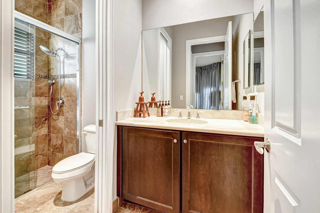 16879 Bridge Crossing Circle - Photo 45