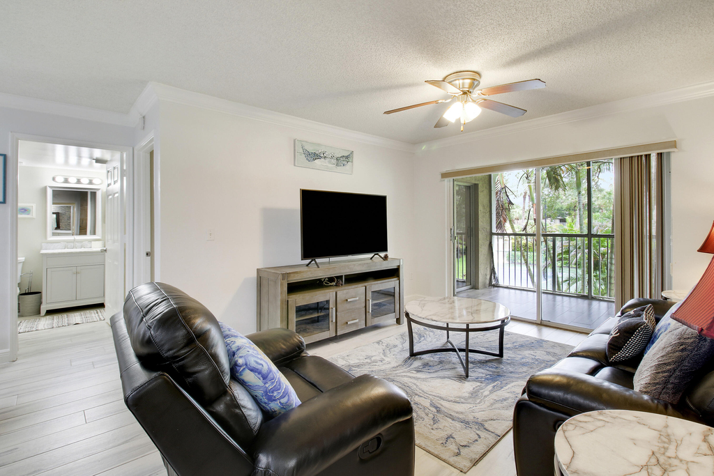 272 Village Boulevard - Photo 10