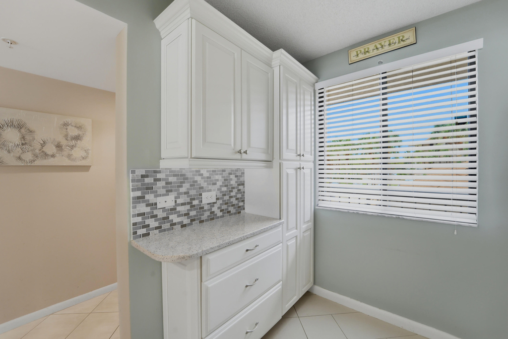 2601 Marina Isle Way - Photo 5