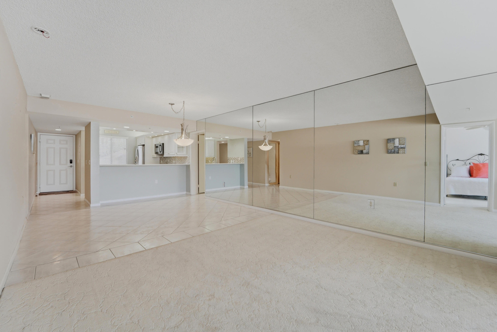 2601 Marina Isle Way - Photo 7