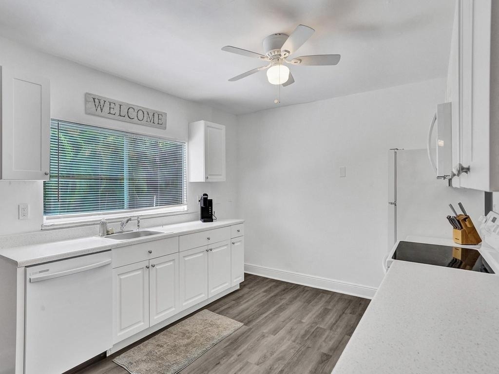 4422 Sea Grape Drive - Photo 19