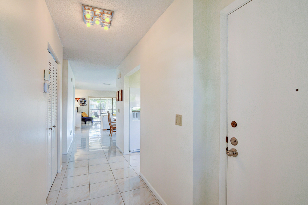 7911 Eastlake Drive - Photo 11