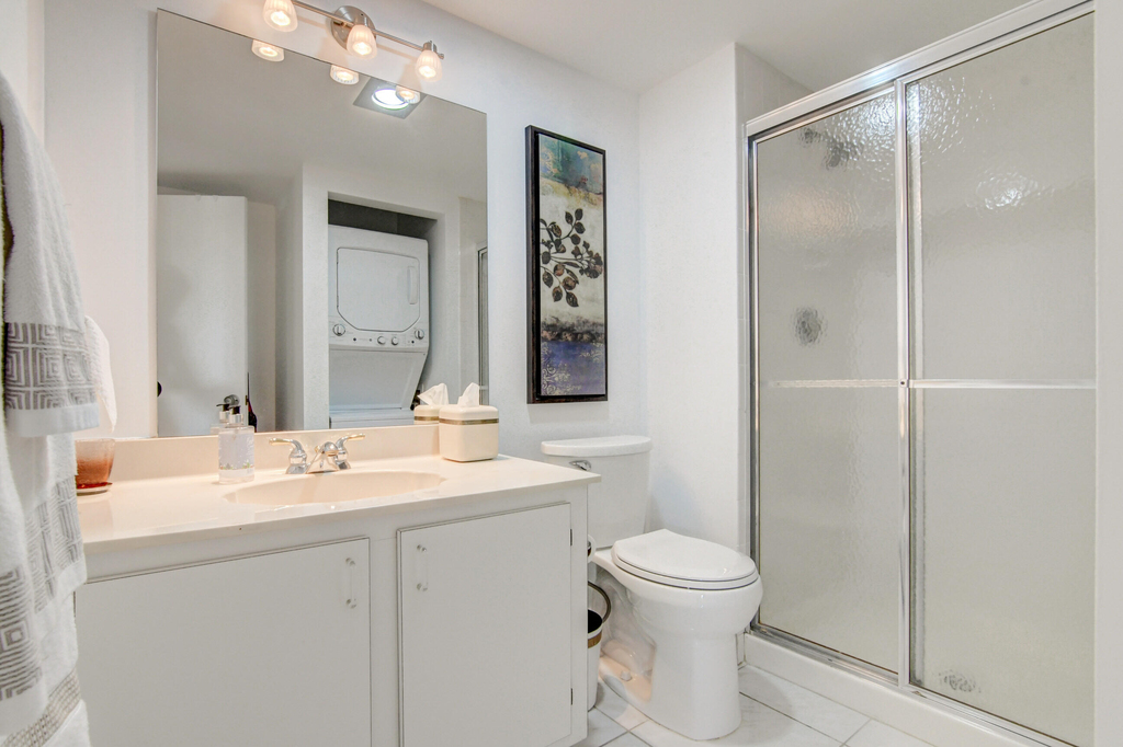 7911 Eastlake Drive - Photo 28