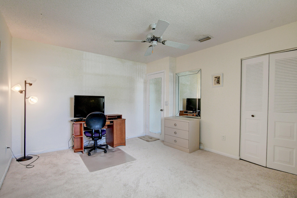 7911 Eastlake Drive - Photo 27
