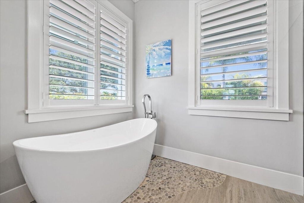 205 Body Court - Photo 17