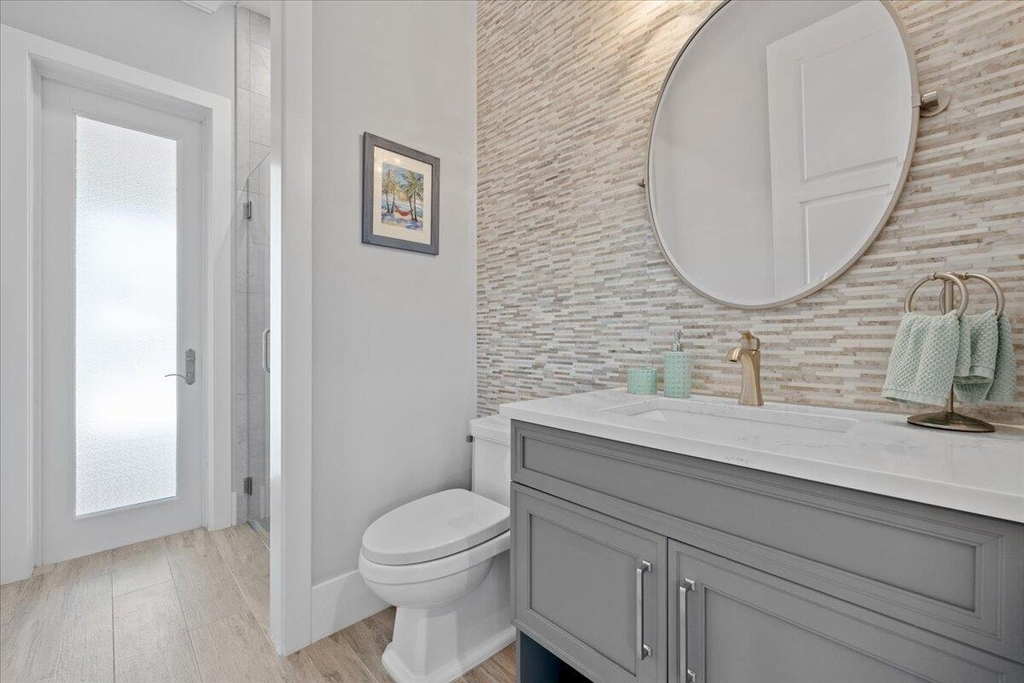 205 Body Court - Photo 19