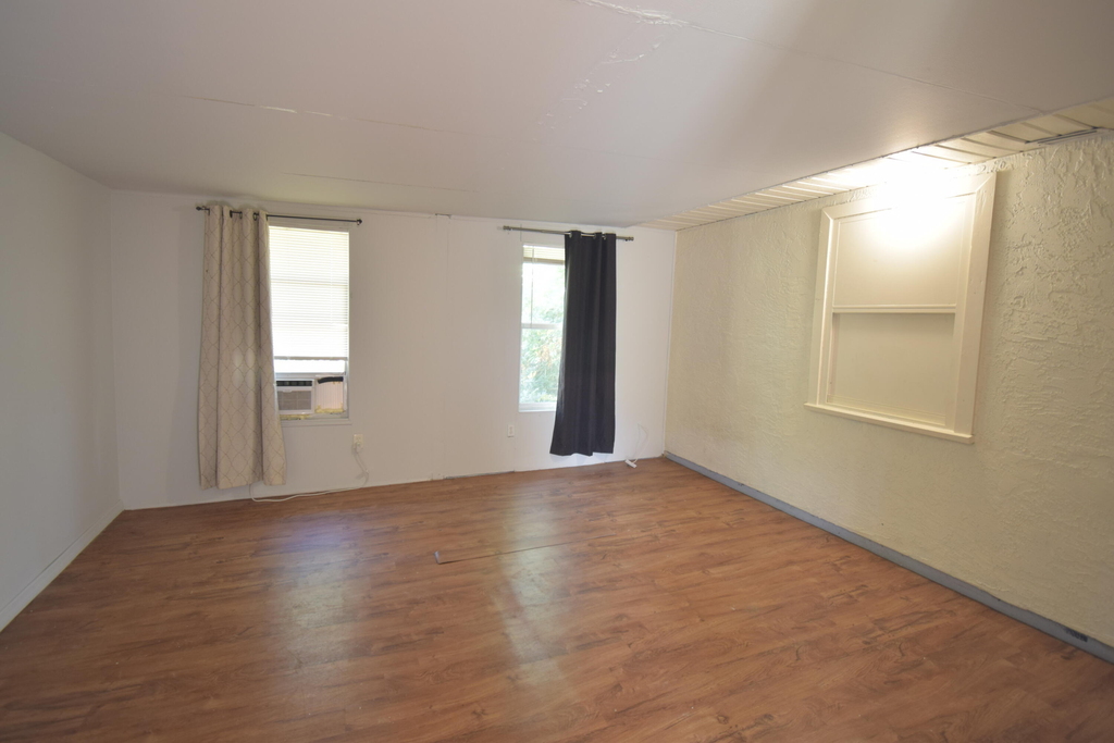 1102 Sw Hibiscus Street - Photo 11