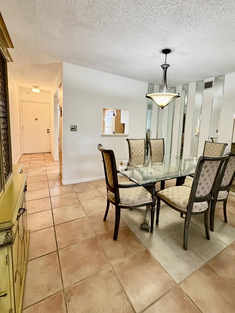 2101 Lucaya Bend - Photo 2