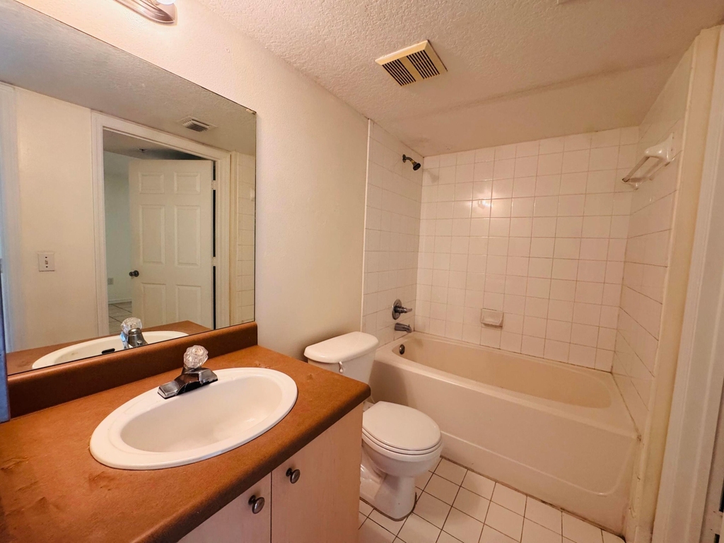 4271 San Marino Boulevard - Photo 32