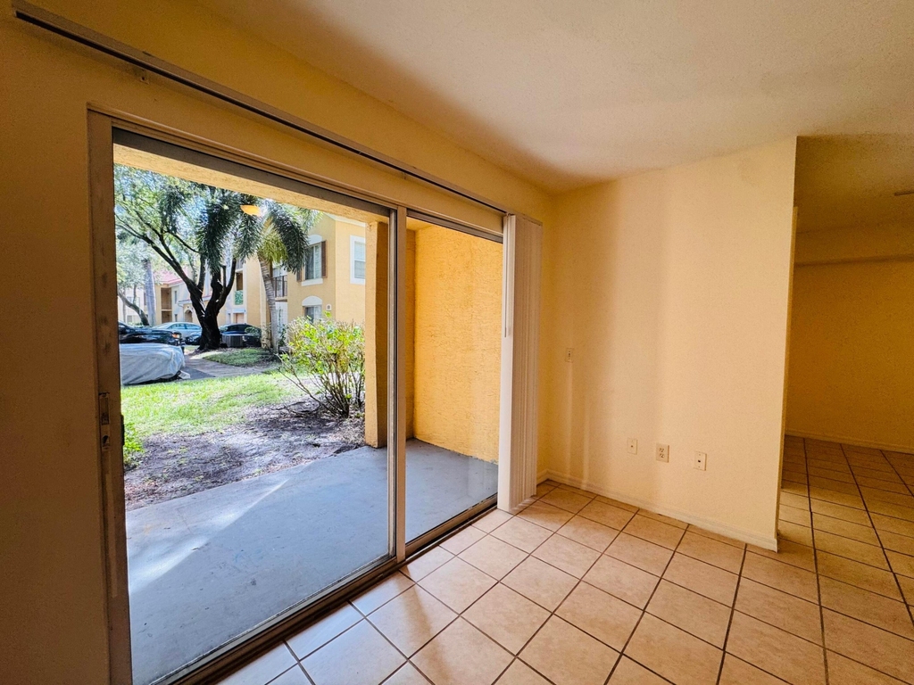 4271 San Marino Boulevard - Photo 26