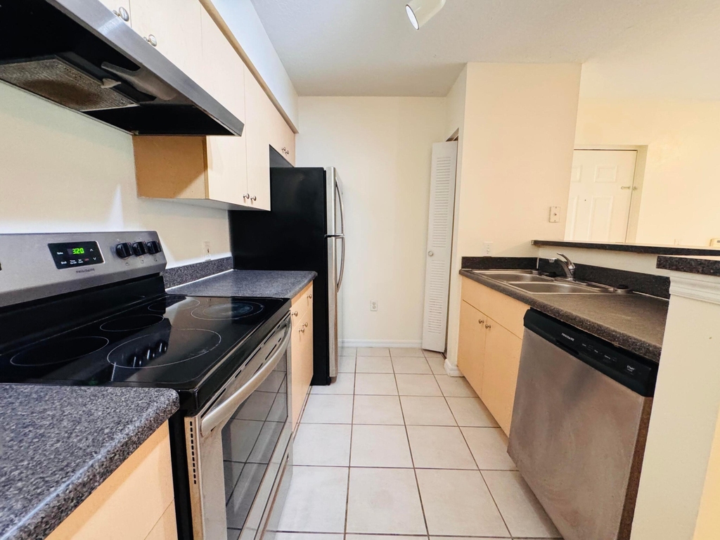 4271 San Marino Boulevard - Photo 22