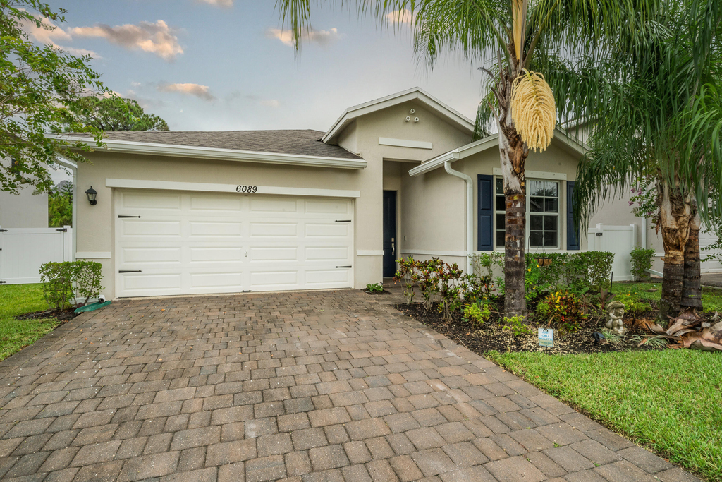 6089 Wildfire Way - Photo 0