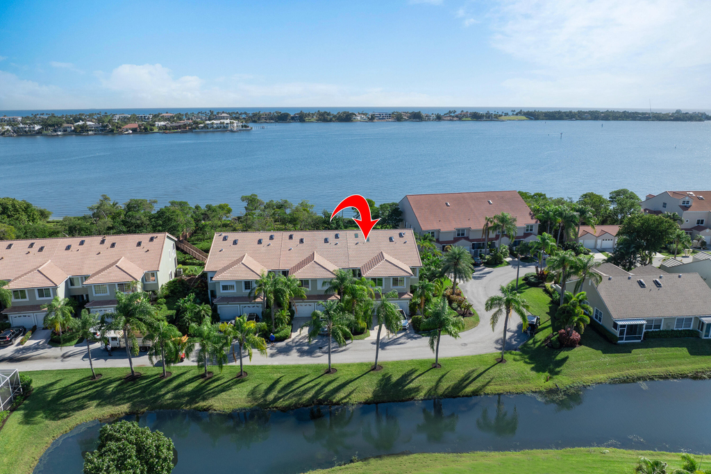 88 N Lakeshore Drive - Photo 0