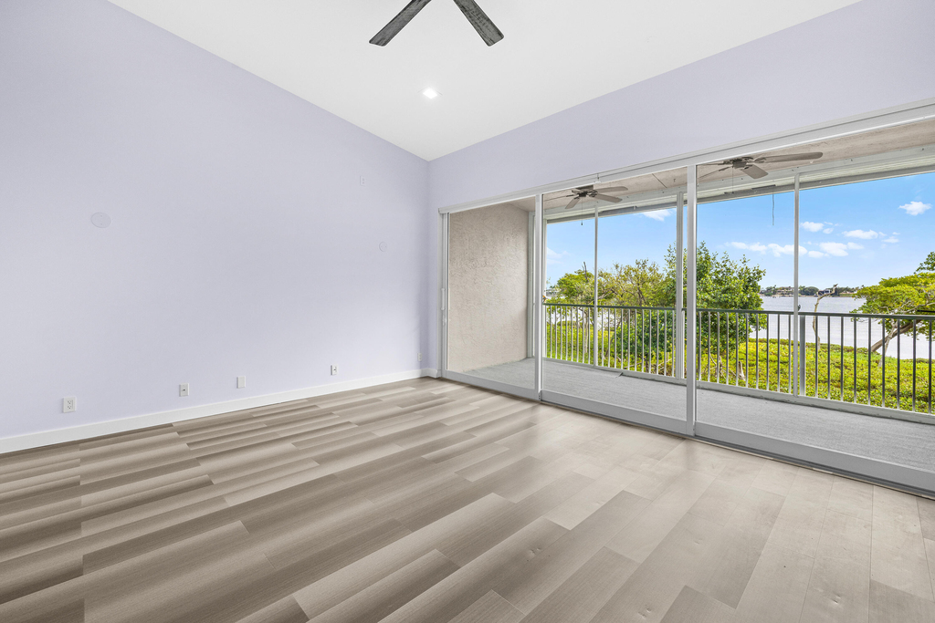 88 N Lakeshore Drive - Photo 15