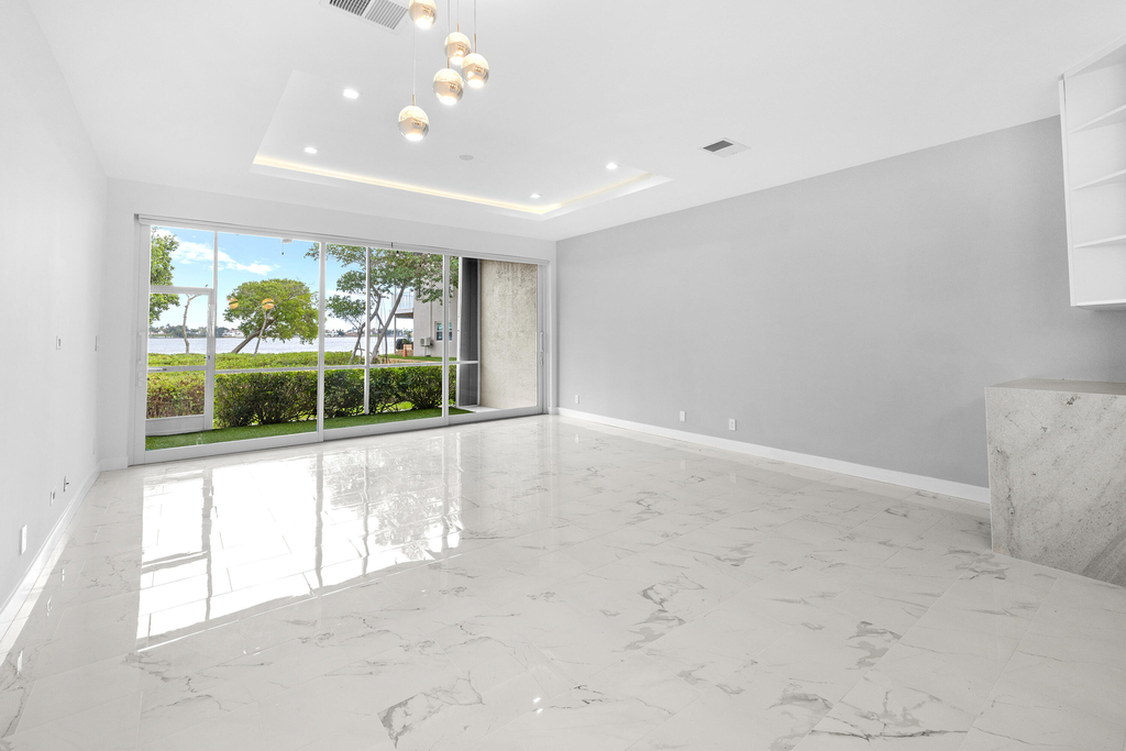 88 N Lakeshore Drive - Photo 4