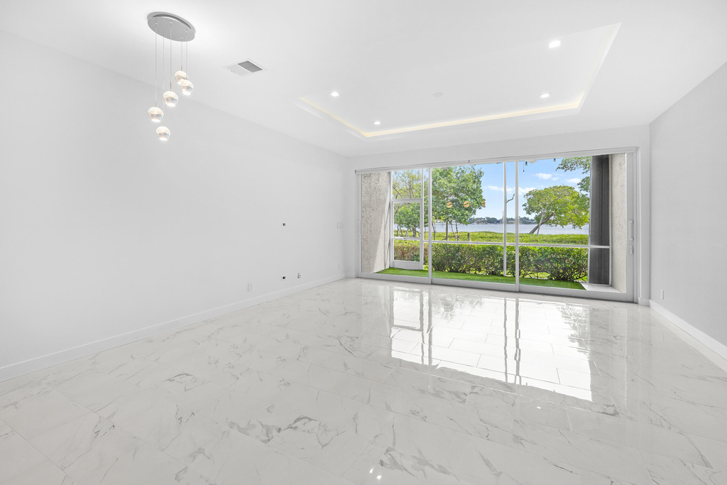 88 N Lakeshore Drive - Photo 3