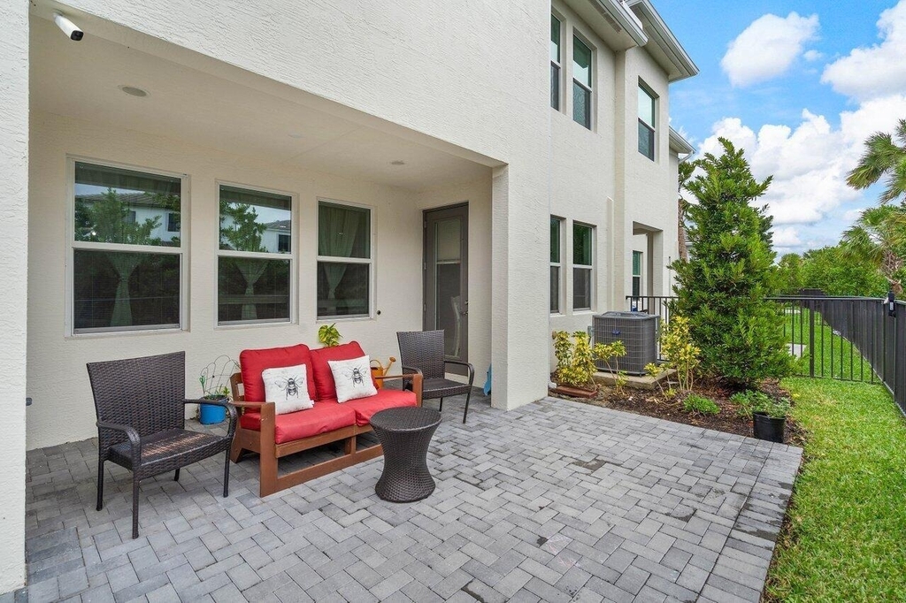 16310 Oakview Drive - Photo 20
